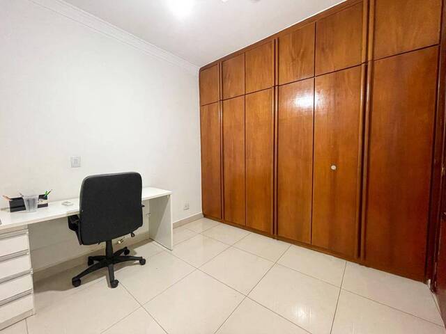 Apartamento para Venda em Cuiabá - 5