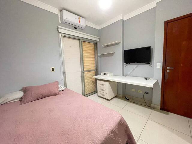 Apartamento para Venda em Cuiabá - 4