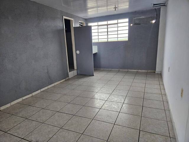 Sala para Locação em Cuiabá - 3