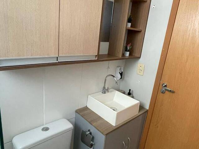Apartamento para Locação em Cuiabá - 2