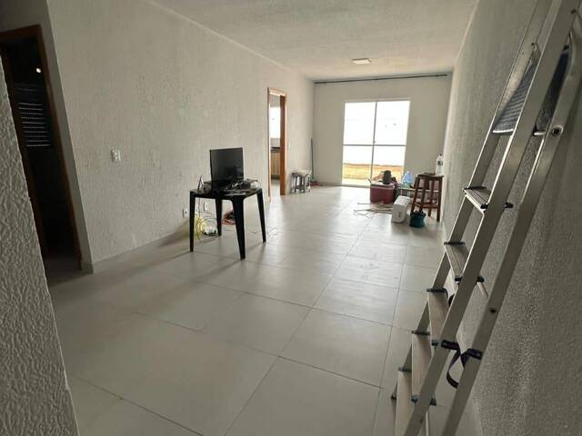 Casa para Locação em Cuiabá - 2