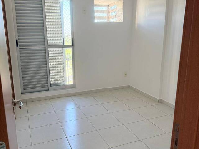 Apartamento para Locação em Cuiabá - 4