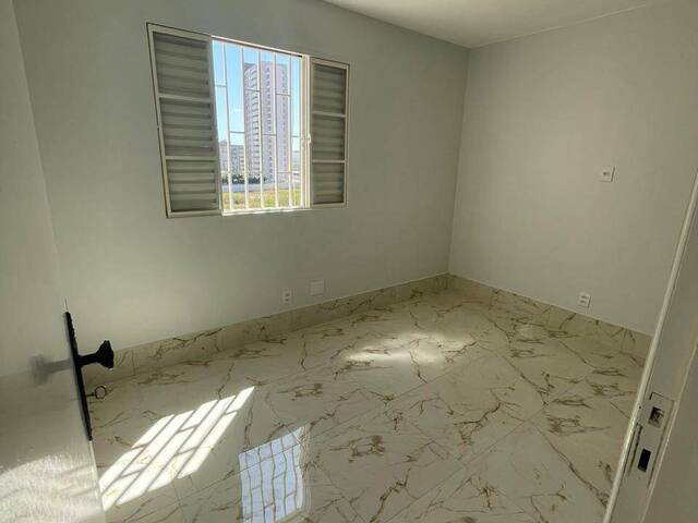 Apartamento para Venda em Cuiabá - 3