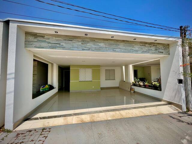 #804 - Casa em condomínio para Venda em Cuiabá - MT